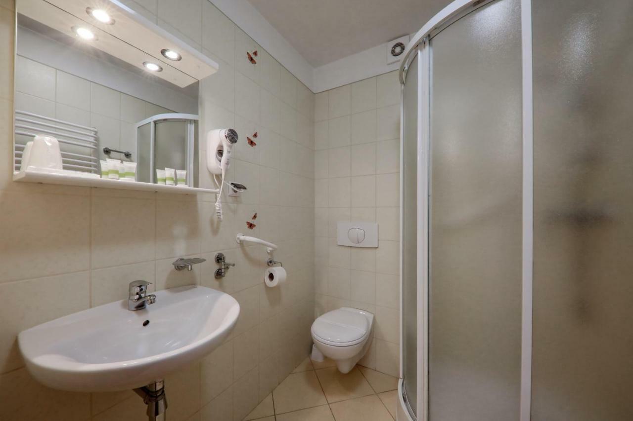 Hotel Pod Jedlami Visla Exteriér fotografie